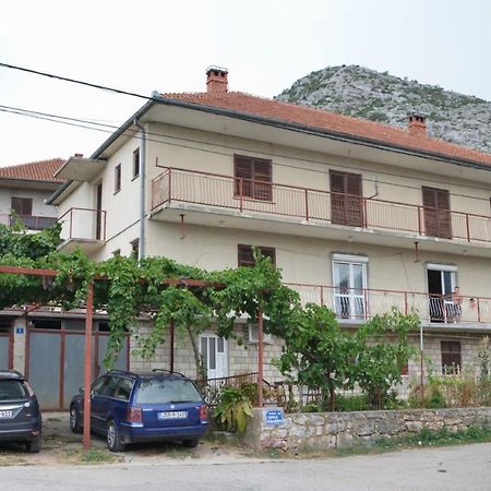 Apartman Hrupjela 트레빈예 외부 사진